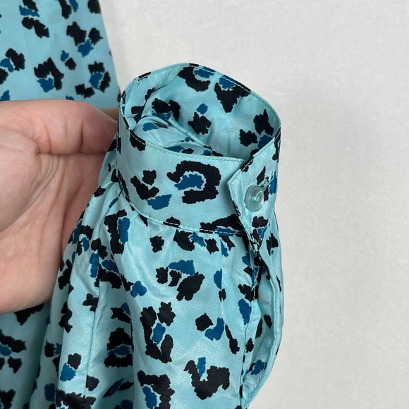 Vintage‎ Loubella Cheetah Animal Print Baby Blue Button Down Blouse XL - Picture 5 of 12